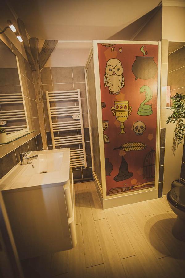 Repaire Du Sorcier Un Apartement Magique ทรัวส์ ภายนอก รูปภาพ
