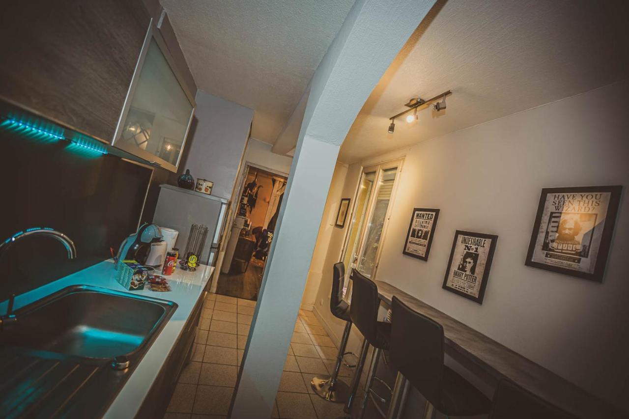 Repaire Du Sorcier Un Apartement Magique ทรัวส์ ภายนอก รูปภาพ