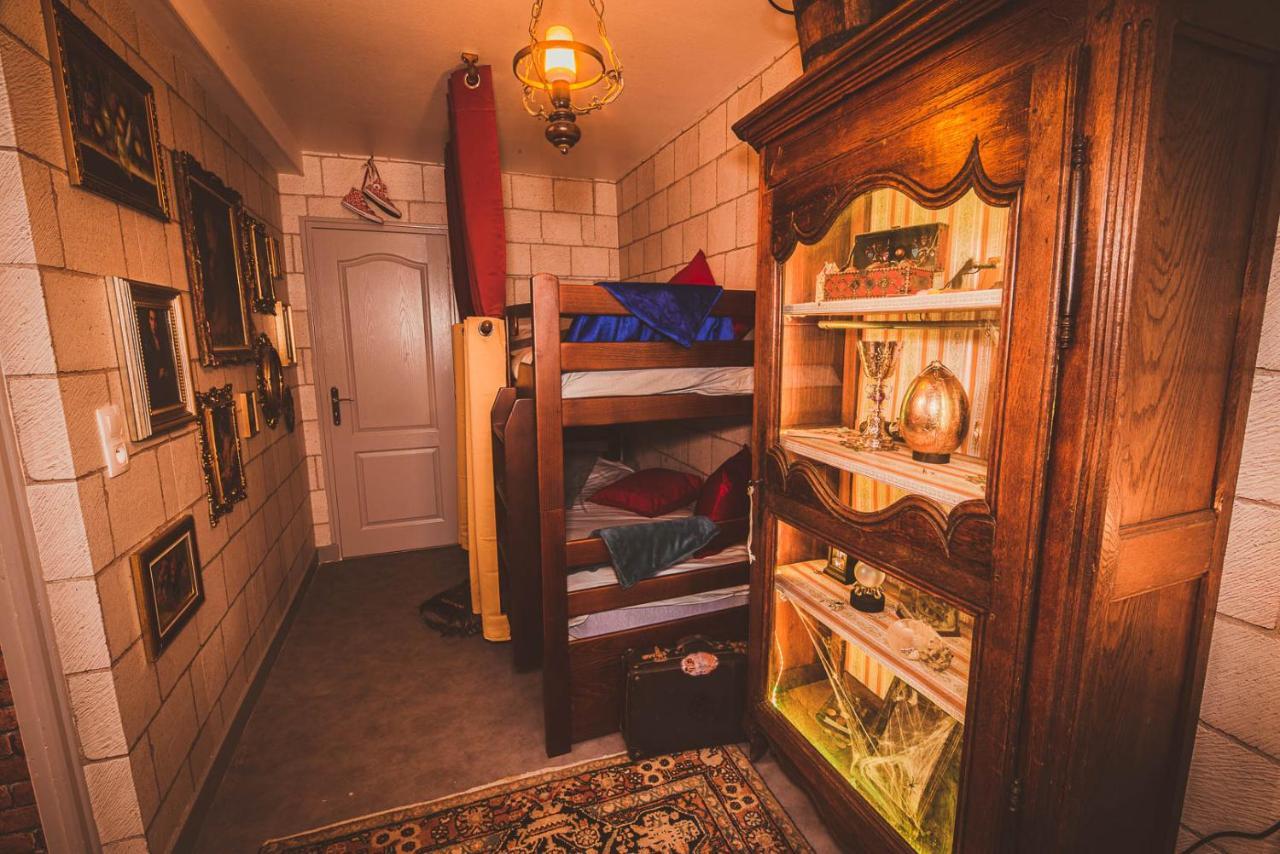 Repaire Du Sorcier Un Apartement Magique ทรัวส์ ภายนอก รูปภาพ
