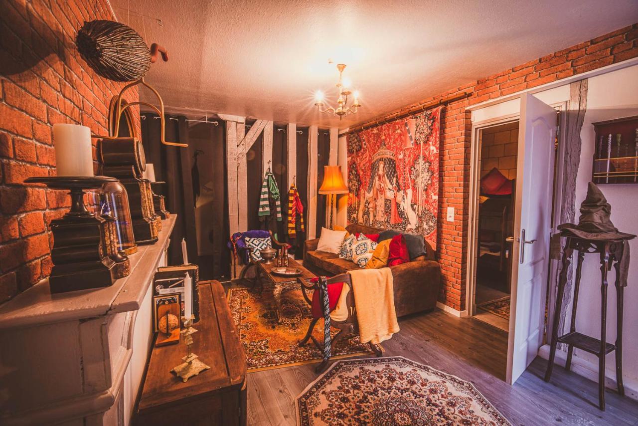 Repaire Du Sorcier Un Apartement Magique ทรัวส์ ภายนอก รูปภาพ